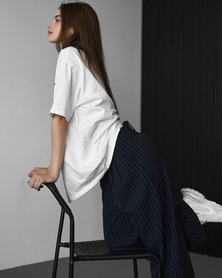 Жіноча Футболка оверсайз Semi з заклепками біла One Size buy87863bls фото