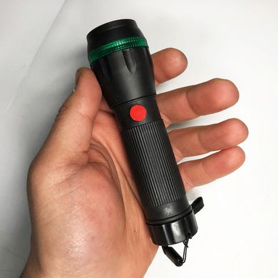 Компактний ручний Ліхтарик на батарейках з функцією зуму чорний ws67257bls фото